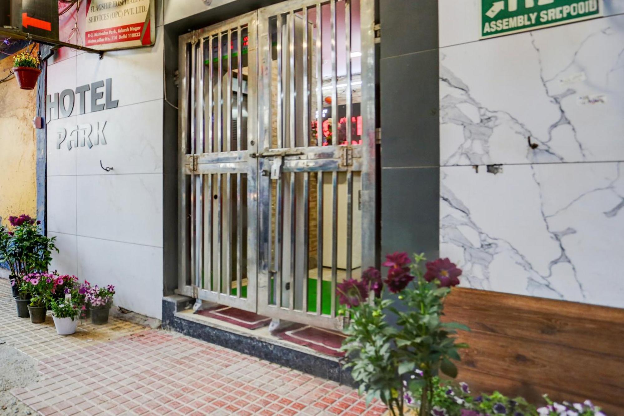 Hotel O Park View Delhi  Ngoại thất bức ảnh