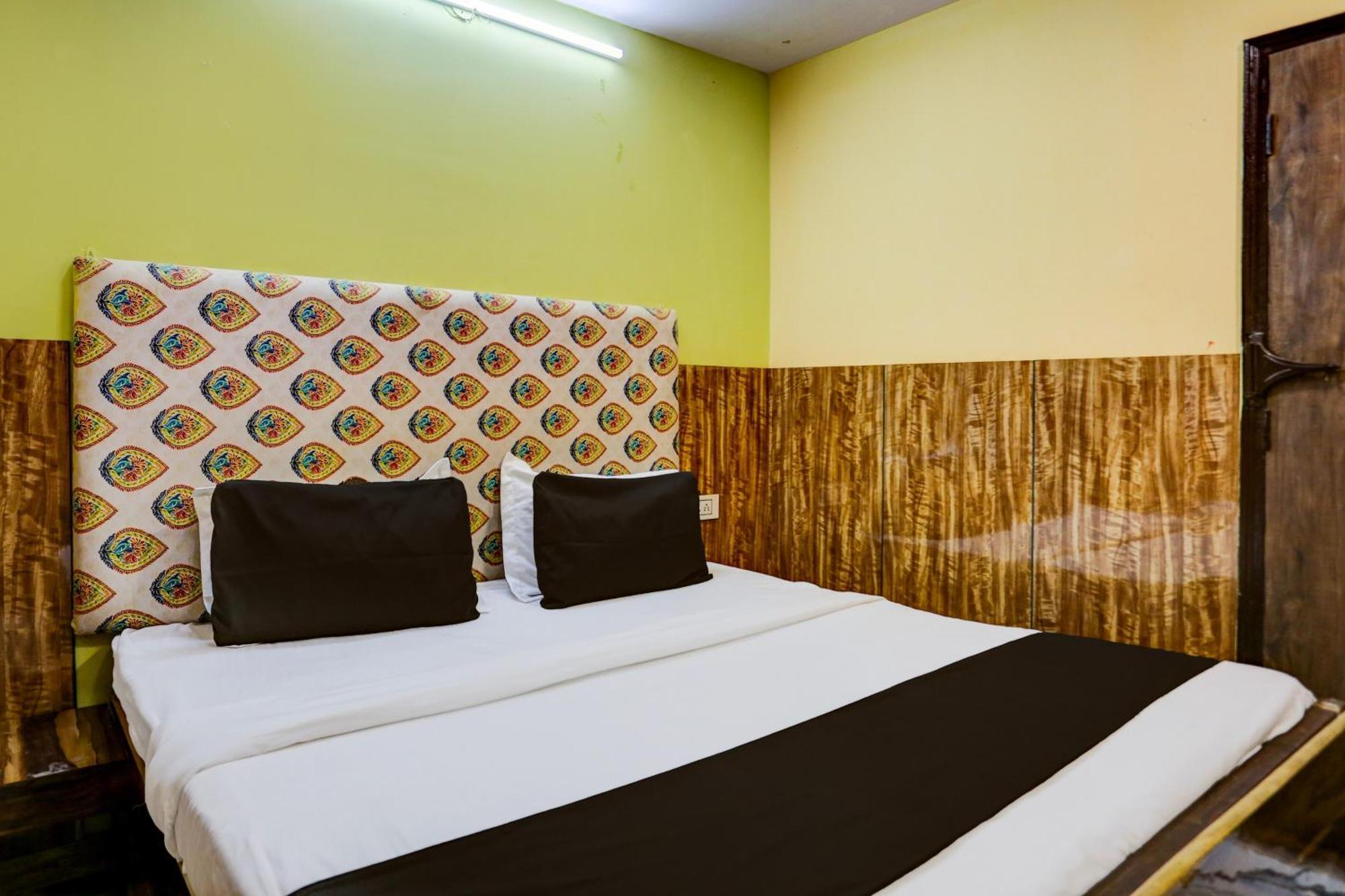 Hotel O Park View Delhi  Ngoại thất bức ảnh